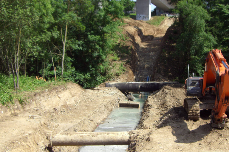 Versorger Flussquerung01